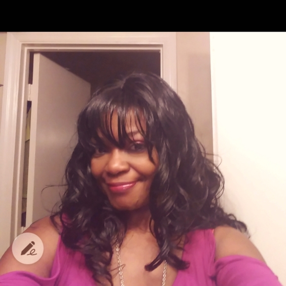 Meet your Posher, Veda - Picture 1 of 1